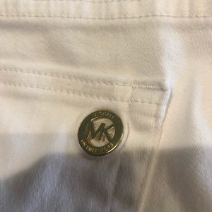 White Izzy Skinny Jean Micheal Core.